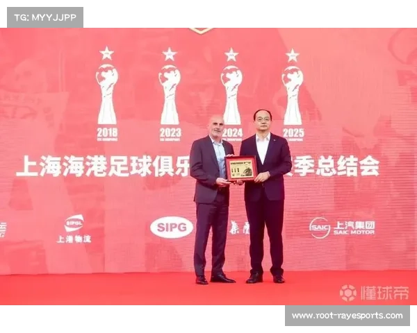 中超冠军教练的遗憾：穆斯卡特与最佳奖杯的咫尺之遥