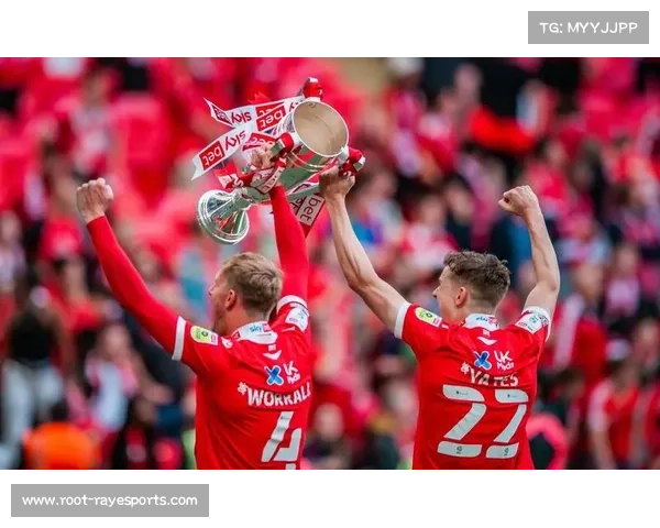 英超俱乐部与学校合作项目，培养年轻球员文化素养